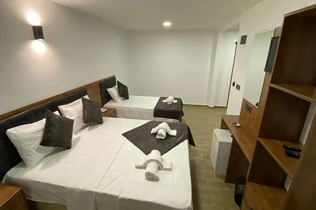 atas aqua otel avsa
