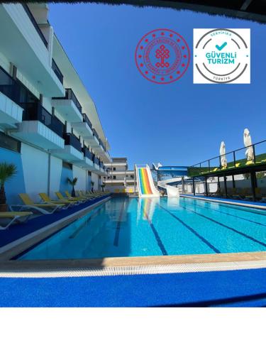 atas aqua otel avsa