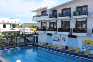 atas aqua otel avsa