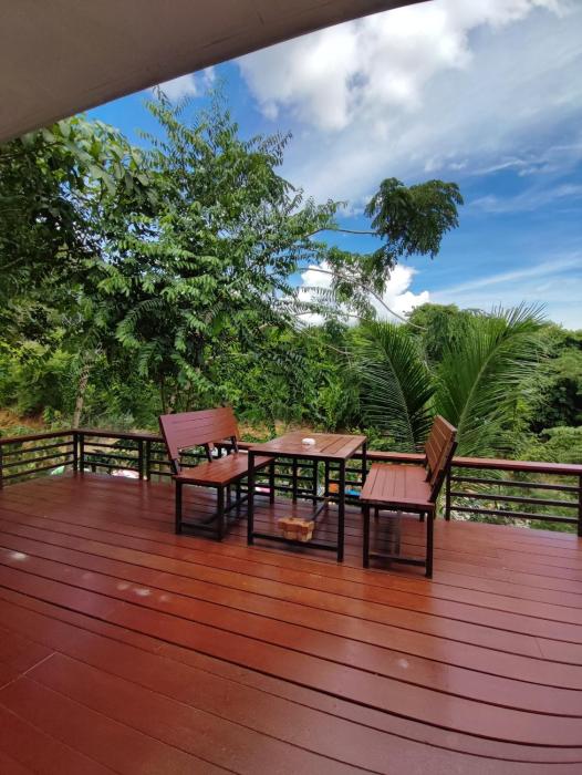 baan apa erawan resort