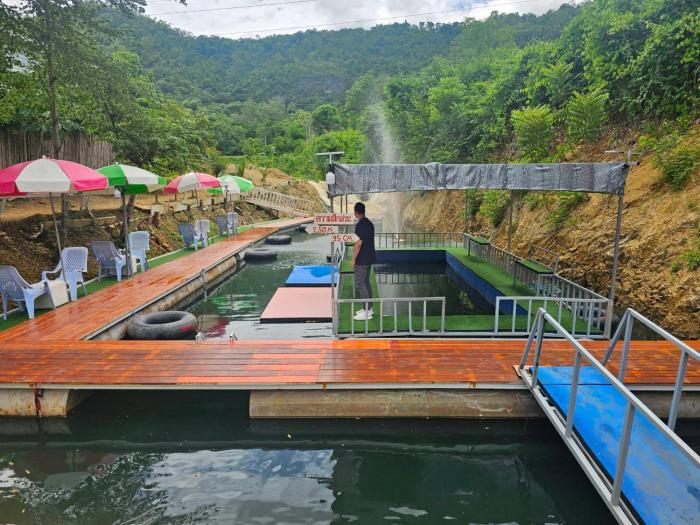 baan apa erawan resort