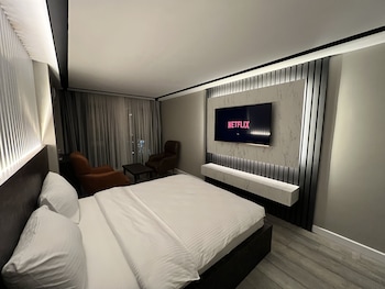 bala hotel
