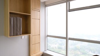 best deal and smart living studio at grand sungkono lagoon apartment