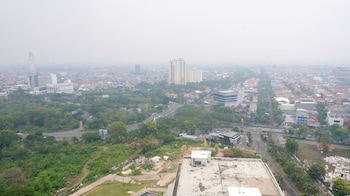 best deal and smart living studio at grand sungkono lagoon apartment