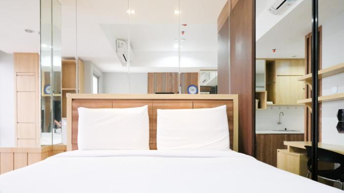 best deal and smart living studio at grand sungkono lagoon apartment