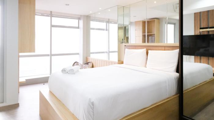 best deal and smart living studio at grand sungkono lagoon apartment