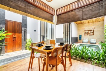 villa kamaratih
