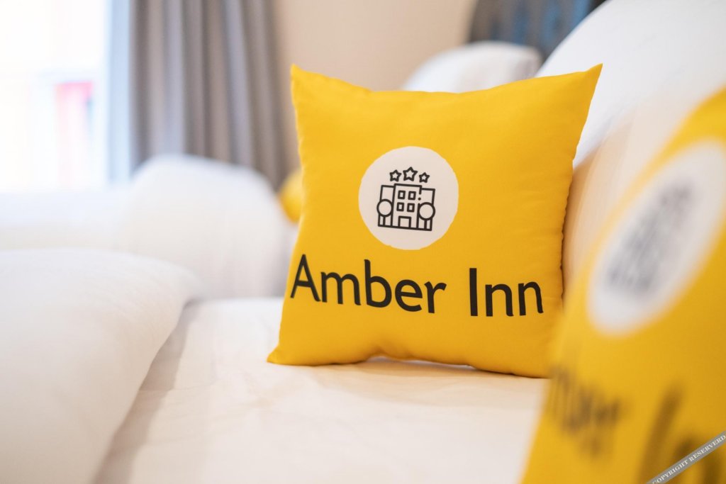 amber inn