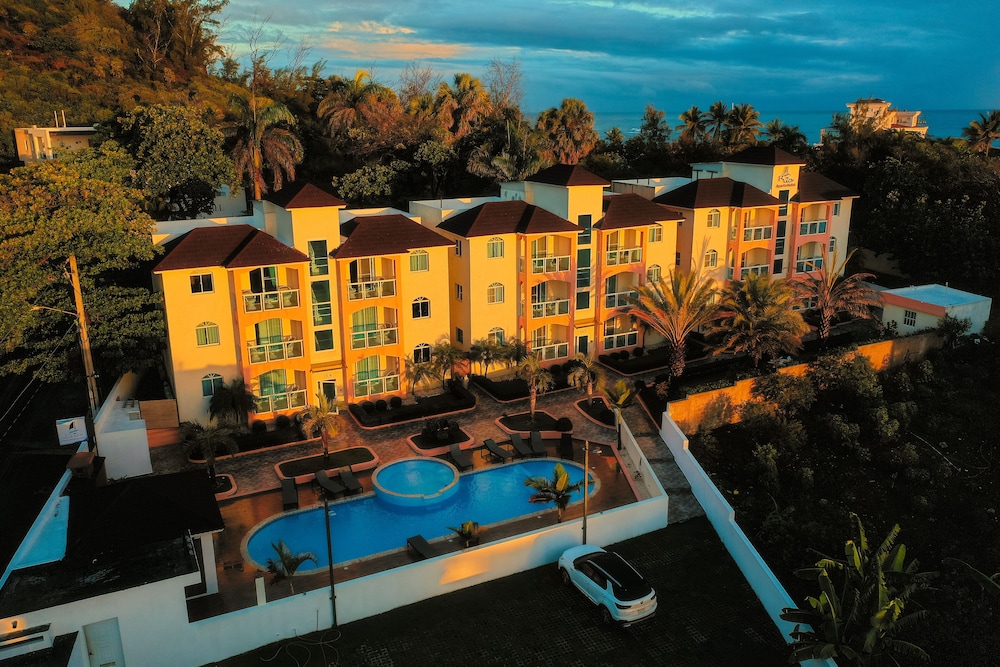 ria aparta hotel