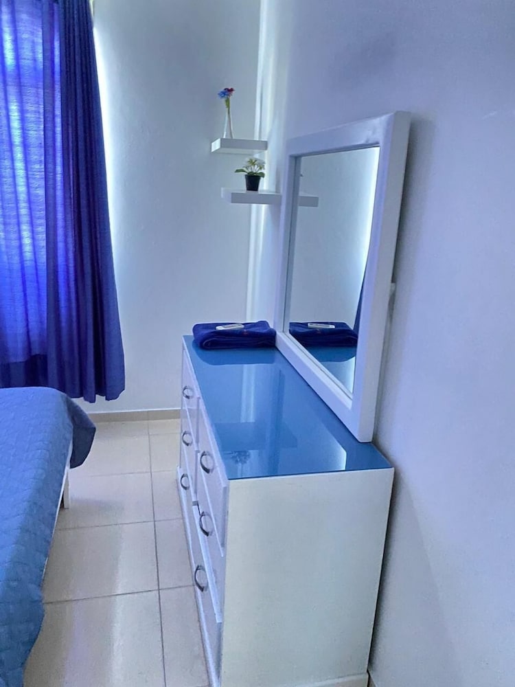 ria aparta hotel