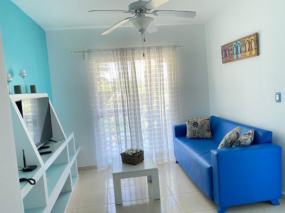 ria aparta hotel