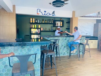 ria aparta hotel