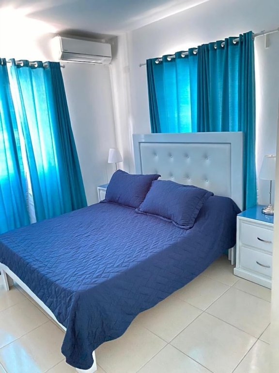 ria aparta hotel