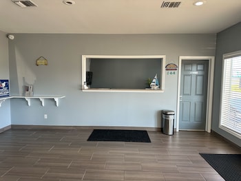 Coastal Bend Motel & Rv Park,201 Tx-185,3 star