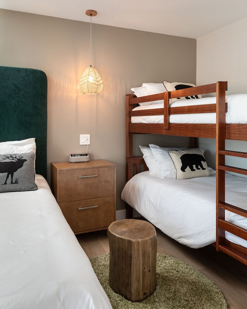 classic motel
