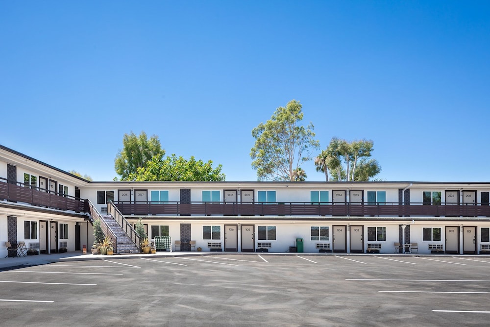 classic motel