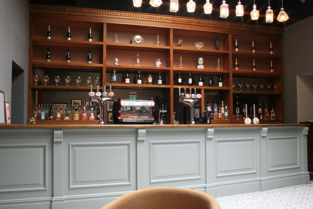 best western plus angel hotel