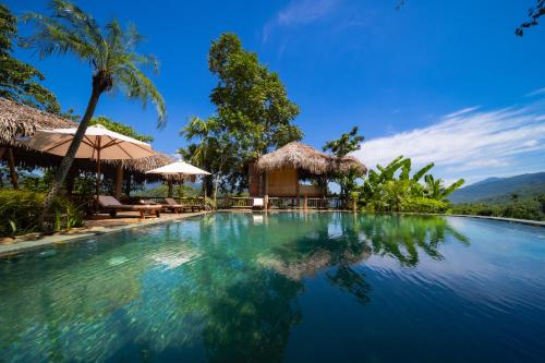 puluong luna resort