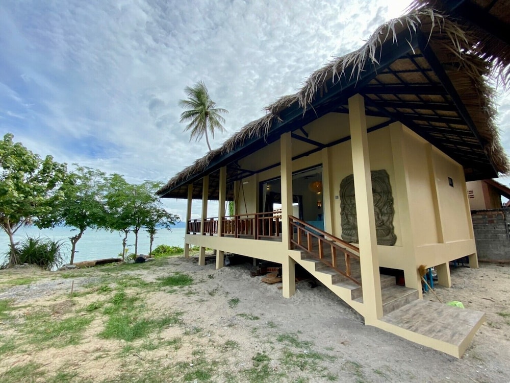absolute beachfront resort