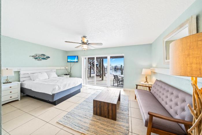 sebastian saltwater lodge