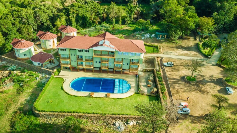 kisimani eco resort and spa