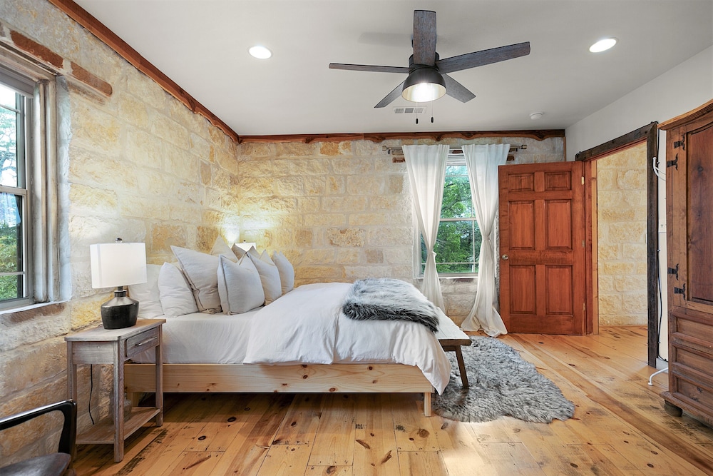 new luxury home with fire pit and hill country views