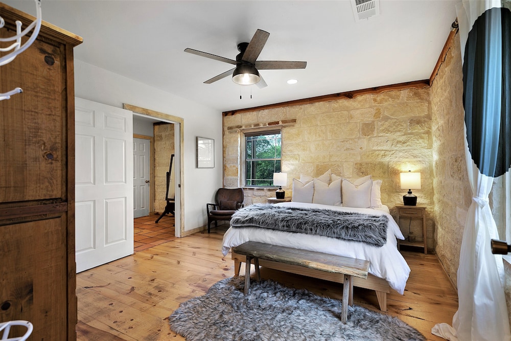 new luxury home with fire pit and hill country views