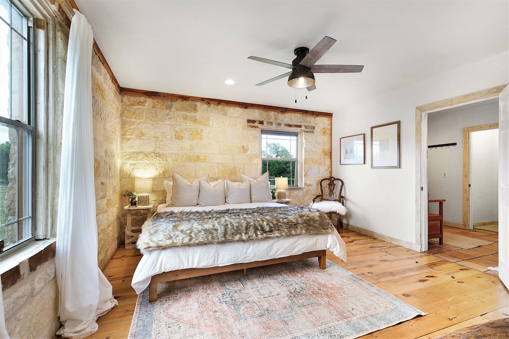 new luxury home with fire pit and hill country views