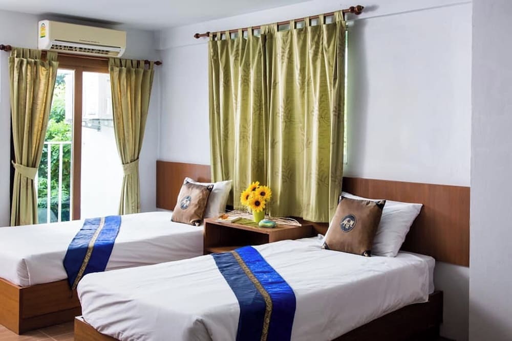 eco hostel hua hin