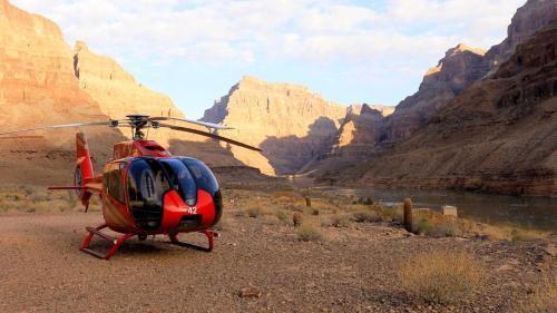 the grand canyon headquarters