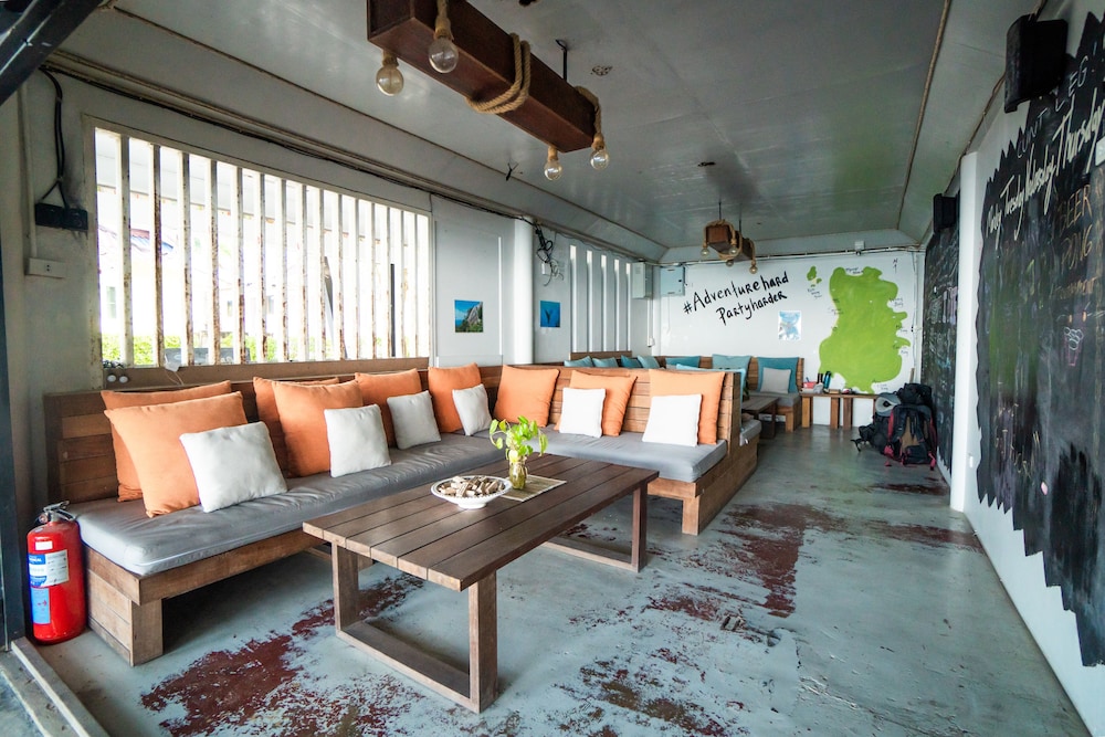 slumber party koh tao