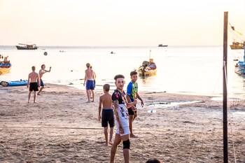slumber party koh tao