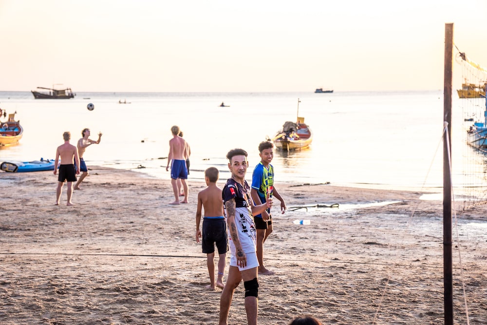 slumber party koh tao