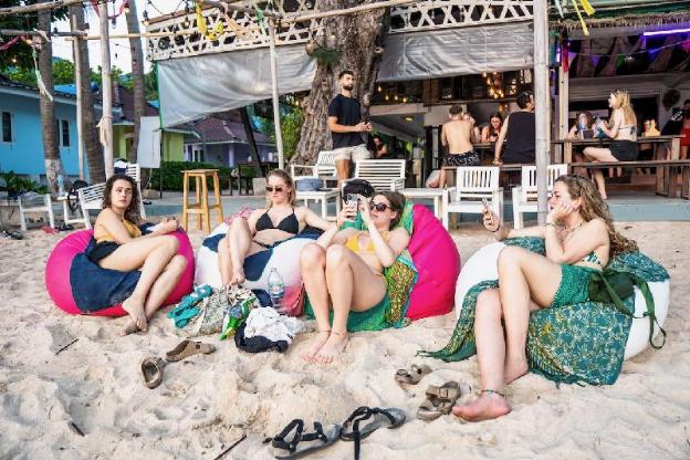 slumber party koh tao