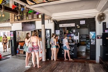 slumber party koh tao