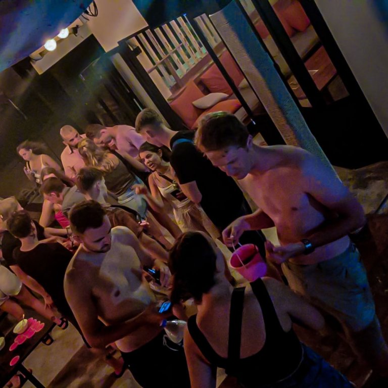 slumber party koh tao