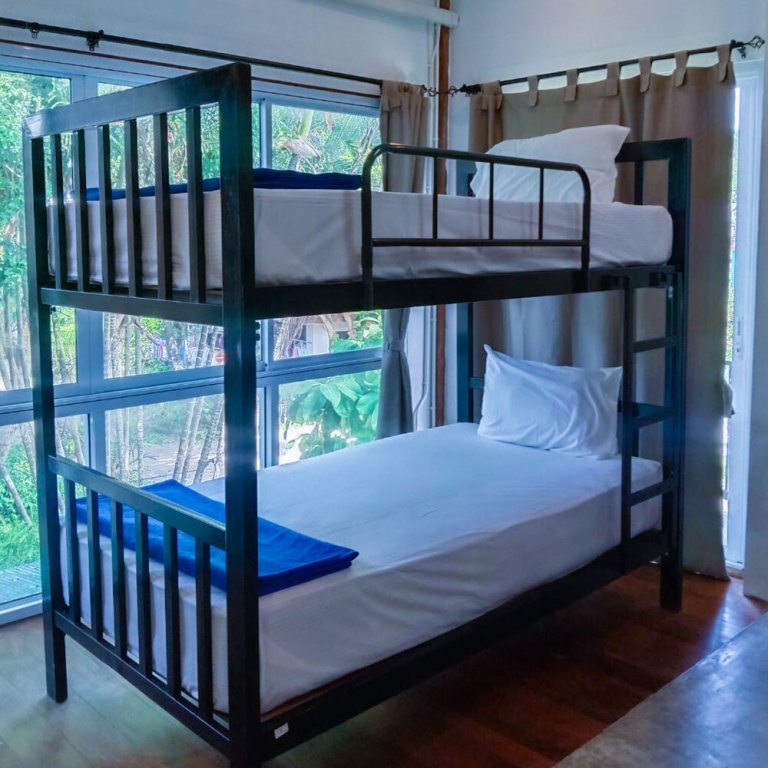 slumber party koh tao