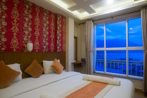 hotel lake himalaya