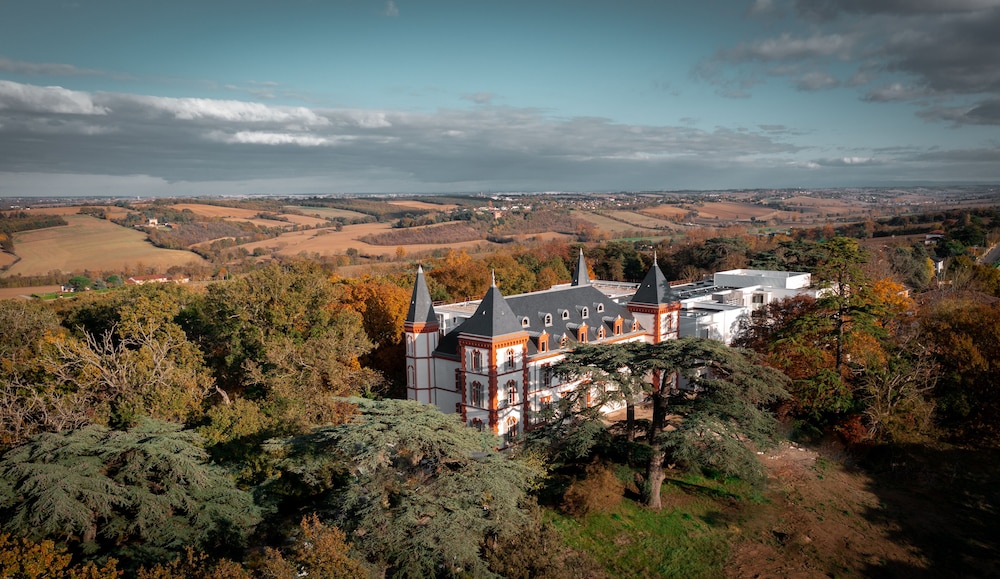 chateau camas
