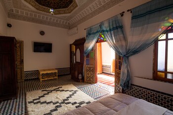 riad sayeda al hora