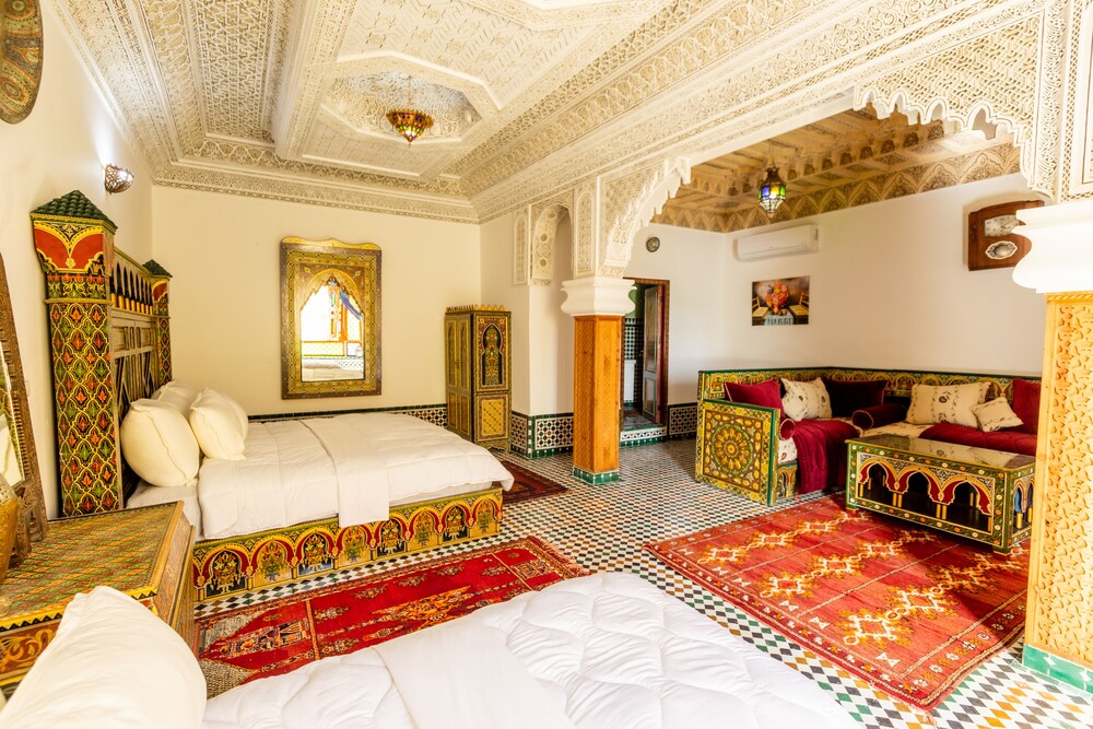 riad sayeda al hora