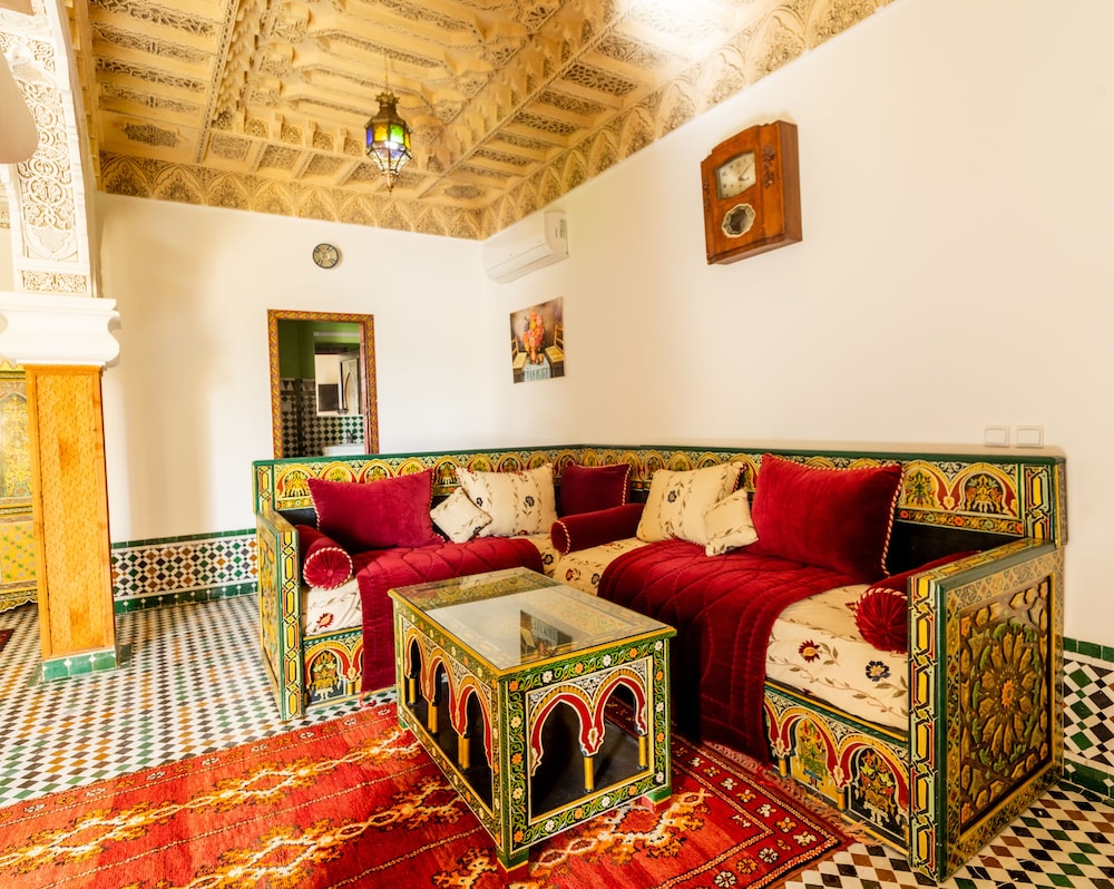 riad sayeda al hora