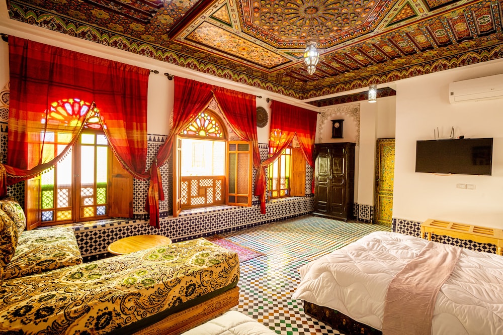riad sayeda al hora