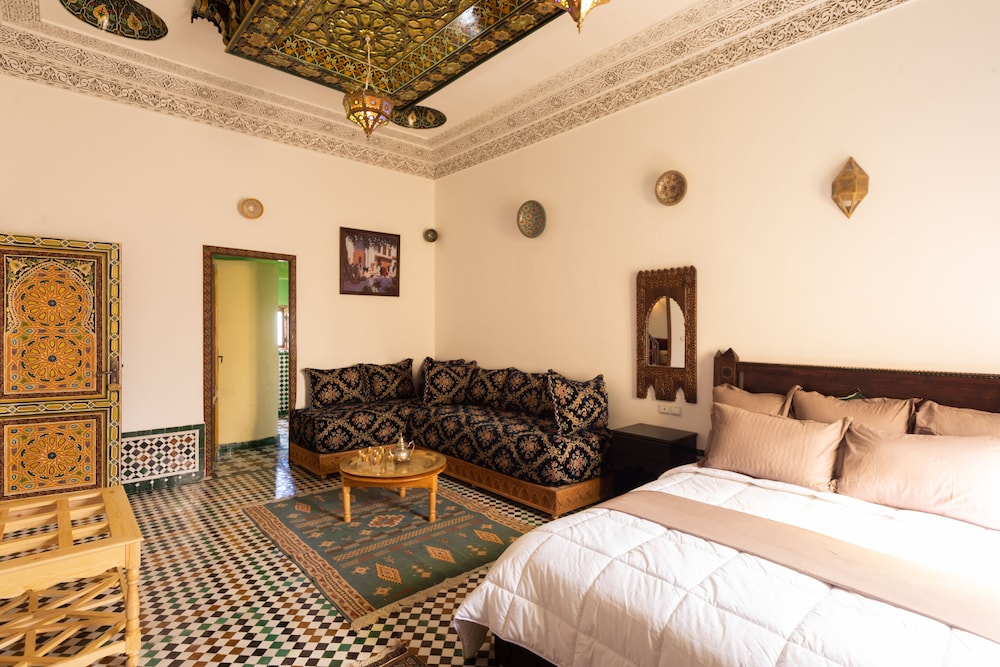 riad sayeda al hora