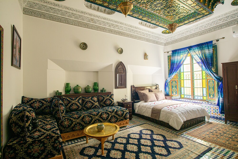 riad sayeda al hora