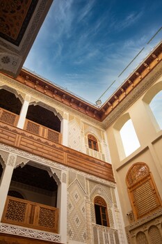 fes