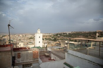 riad sayeda al hora