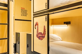 petit hostel palacio real