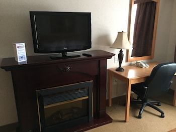 super 8 by wyndham fort nelson bc
