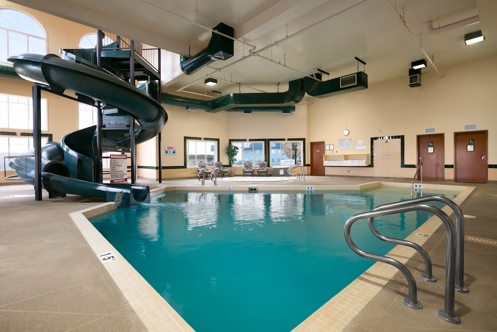 Super 8 By Wyndham Fort Nelson Bc,British Columbia>>Fort Nelson,2 star